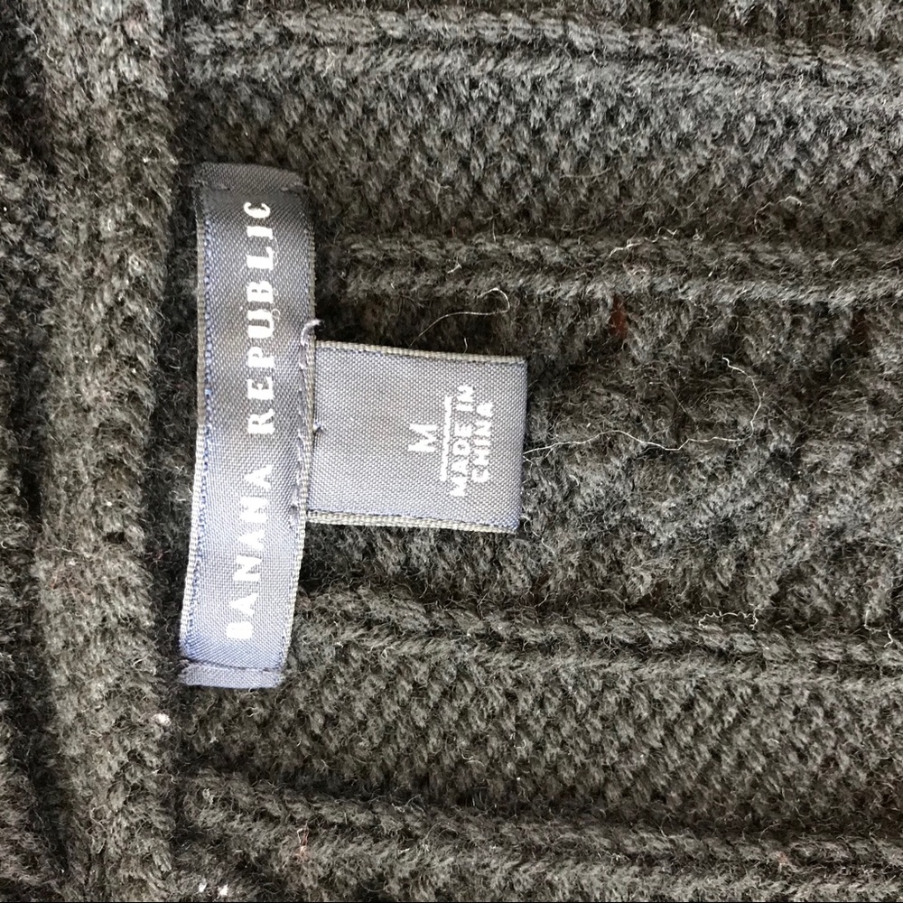 Sweater - Picture 14 of 14